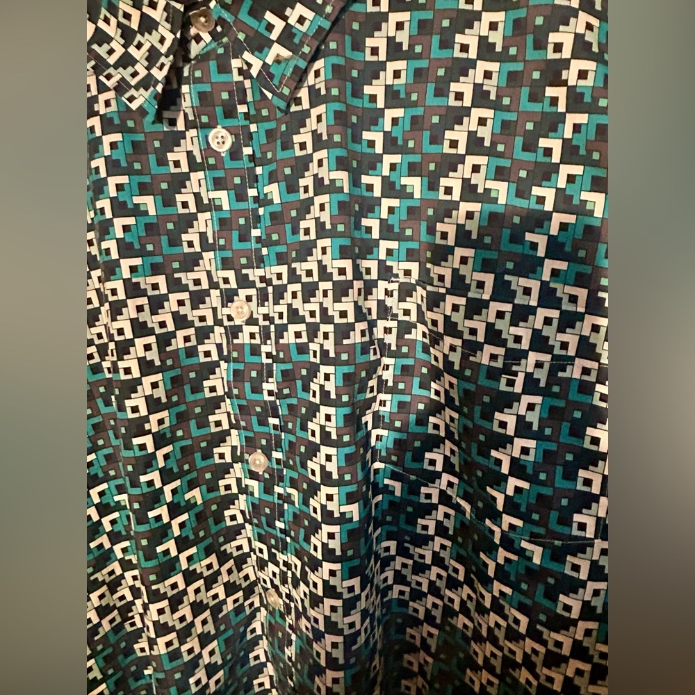 King Size Patterned Teal And White Button Down Sh… - image 4